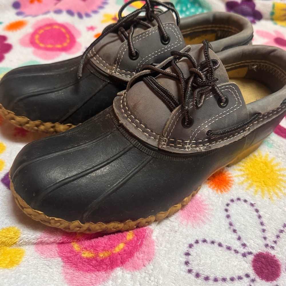 LL bean  low cut bean boots Maine-made Rubber Moc comfortable and durable size 9